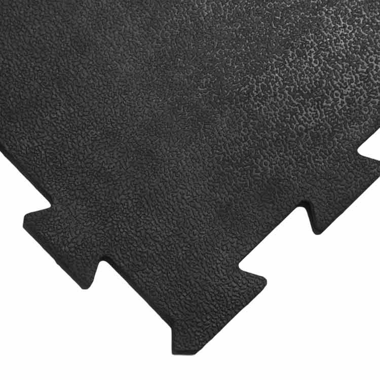 Corner Texture View of Black Interlocking Rubber Flooring Tile