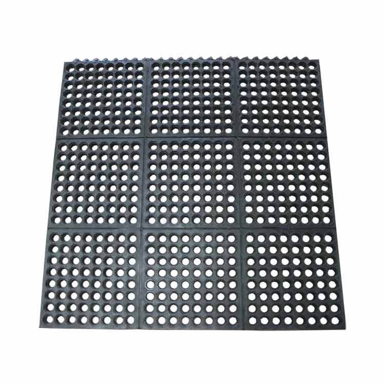 Arial Full View of a Black Dura Chef Interlock Rubber Kitchen Mat